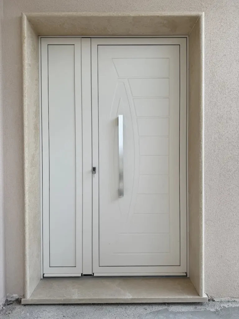 Lavori-Porte-3-Fac-Design1-768x1024